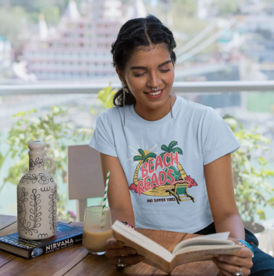 Women's Summer Reading Tee "Sun, Sand & Stories"